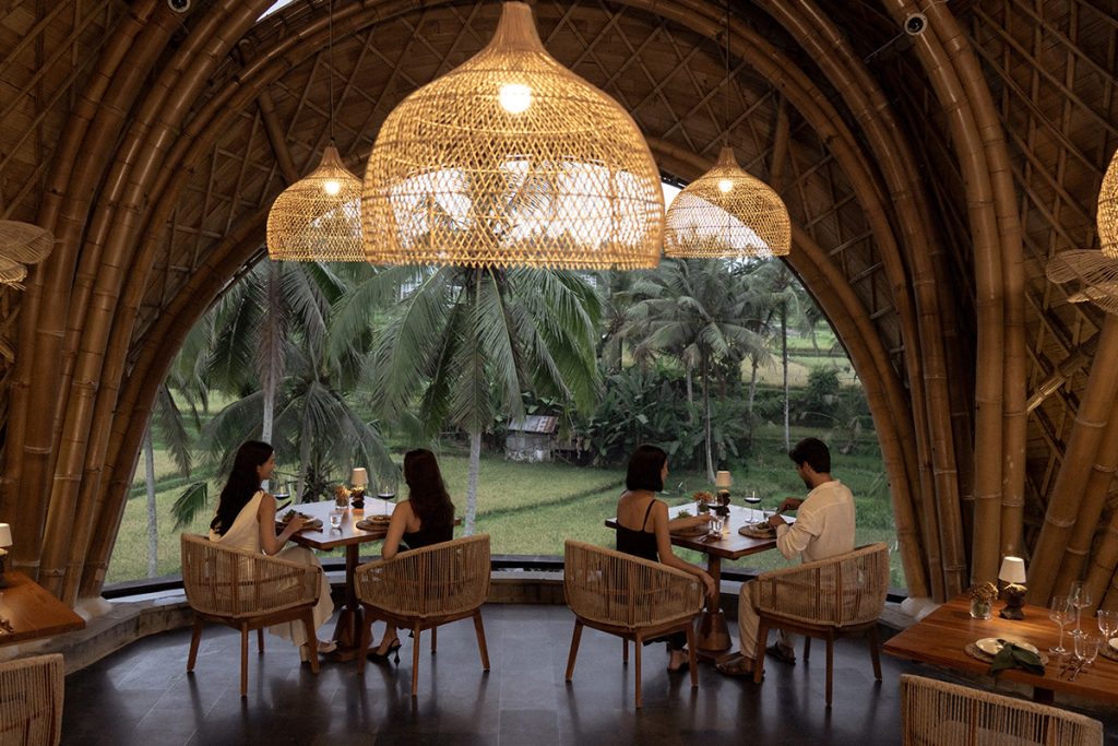 Dining at Equipoise Resort