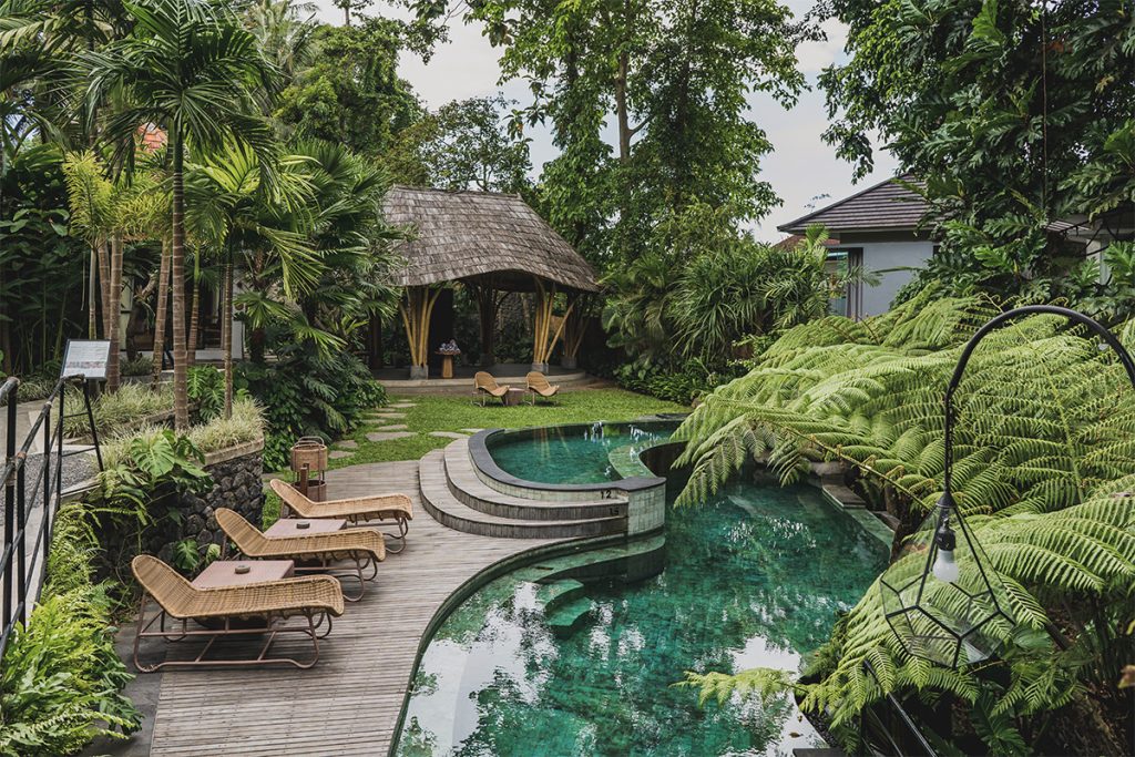 villa with private pool