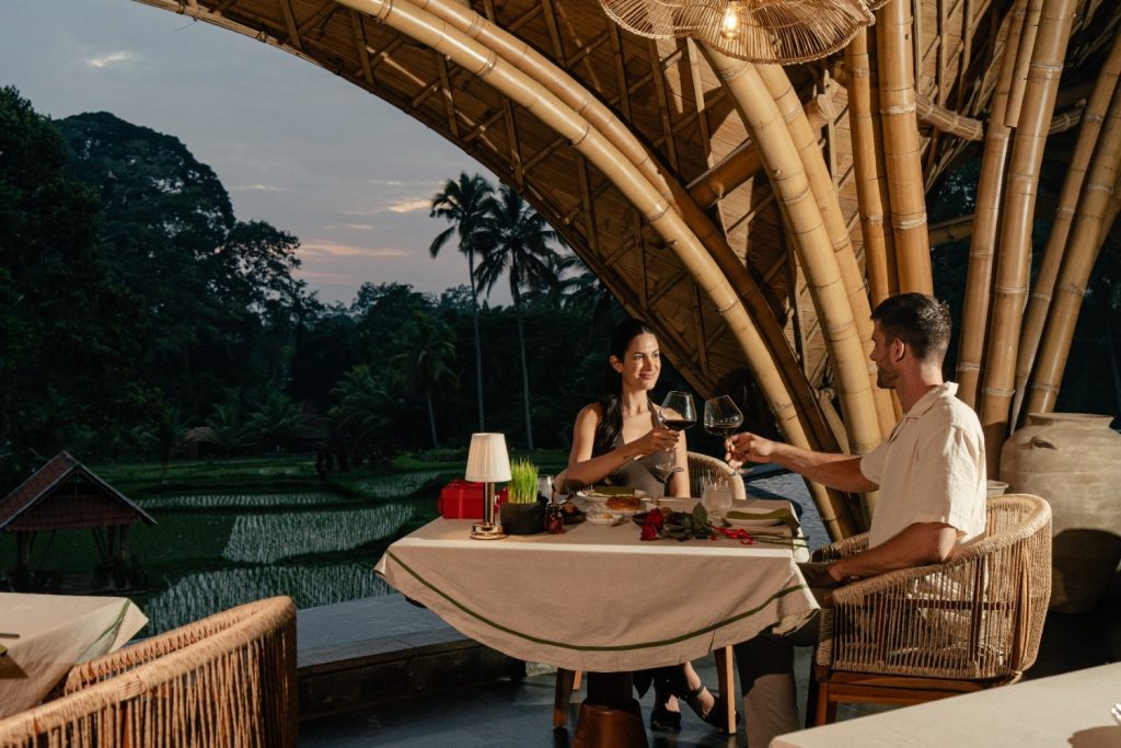candle light dinner at terra verte, romantic dinner in Ubud