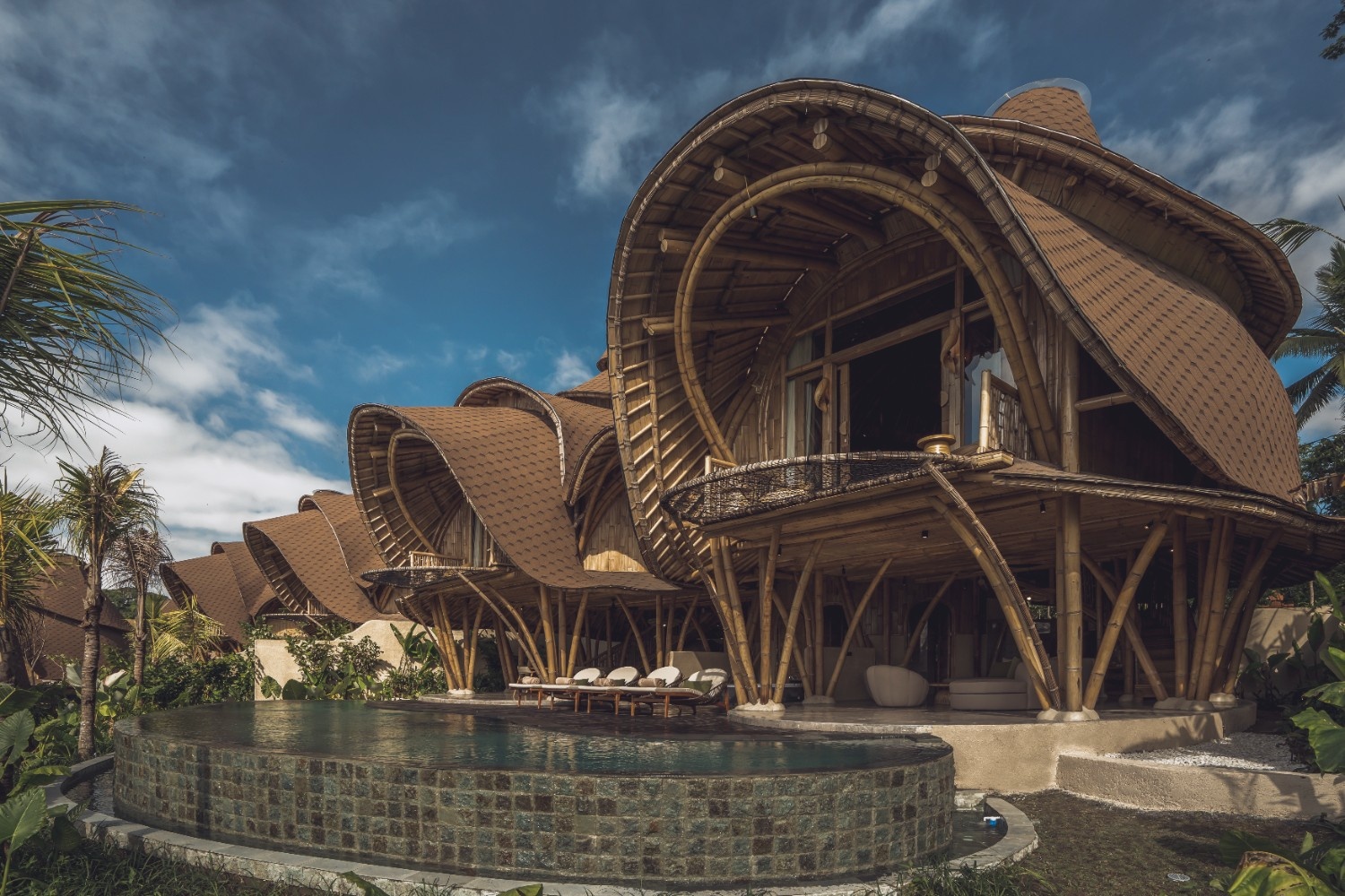 Eco Resort vs Normal Resort: Key Differences You Should Know