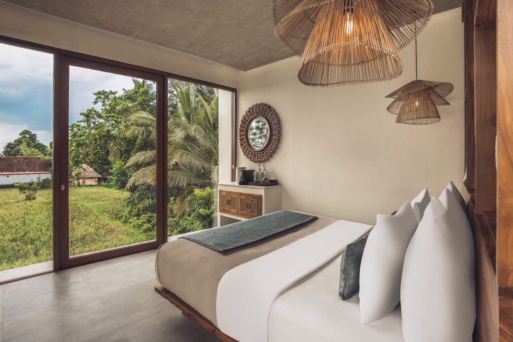  Suite Room